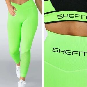 NWT Shefit Neon Green Fierce Seamless Boss Leggings Size Medium Limited Edition